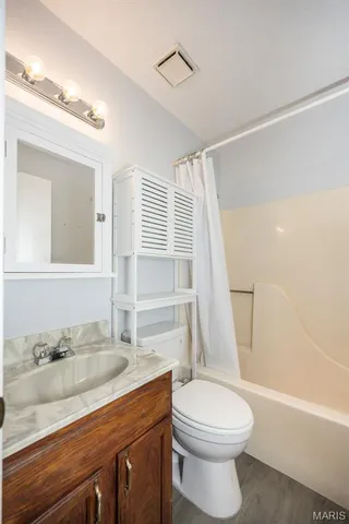 $269,900 | 3823 Barrington N Court, Arnold, MO 63010