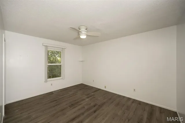 $269,900 | 3823 Barrington N Court, Arnold, MO 63010