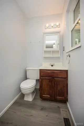 $269,900 | 3823 Barrington N Court, Arnold, MO 63010