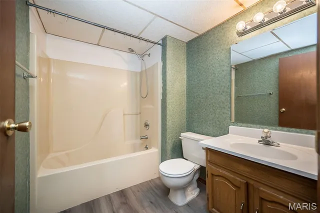 $269,900 | 3823 Barrington N Court, Arnold, MO 63010