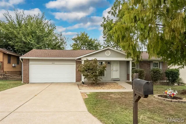 $269,900 | 3823 Barrington N Court, Arnold, MO 63010