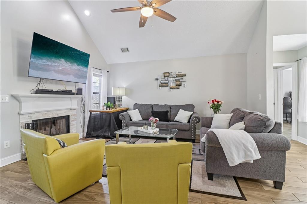 5020 Mulberry Way Loganville, GA 30052 - Photo 12 of 44