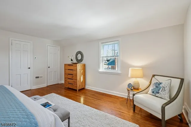 $725,000 | 11 Overlook Terrace, Maplewood, NJ 07040