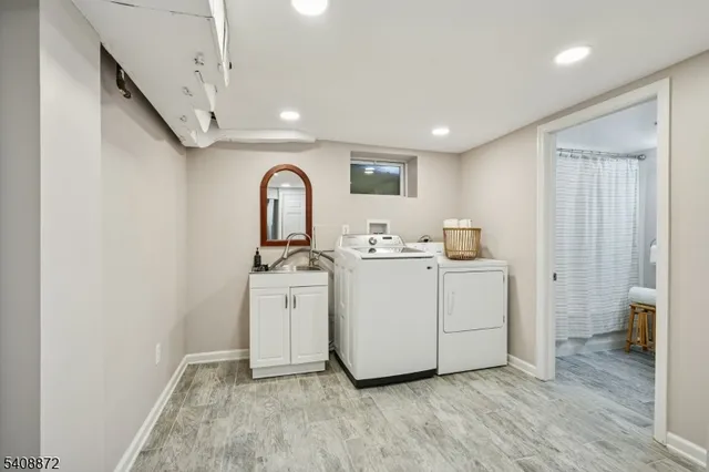 $725,000 | 11 Overlook Terrace, Maplewood, NJ 07040