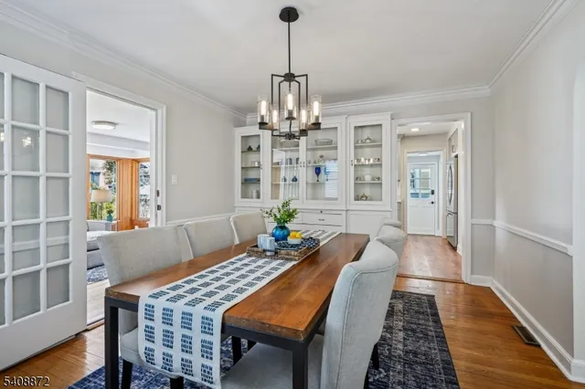 $725,000 | 11 Overlook Terrace, Maplewood, NJ 07040