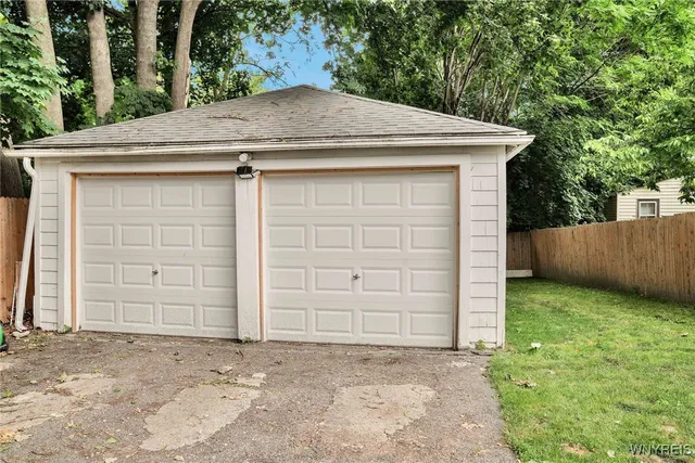 $155,000 | 33 Genesee Street, Mount Morris, NY 14510