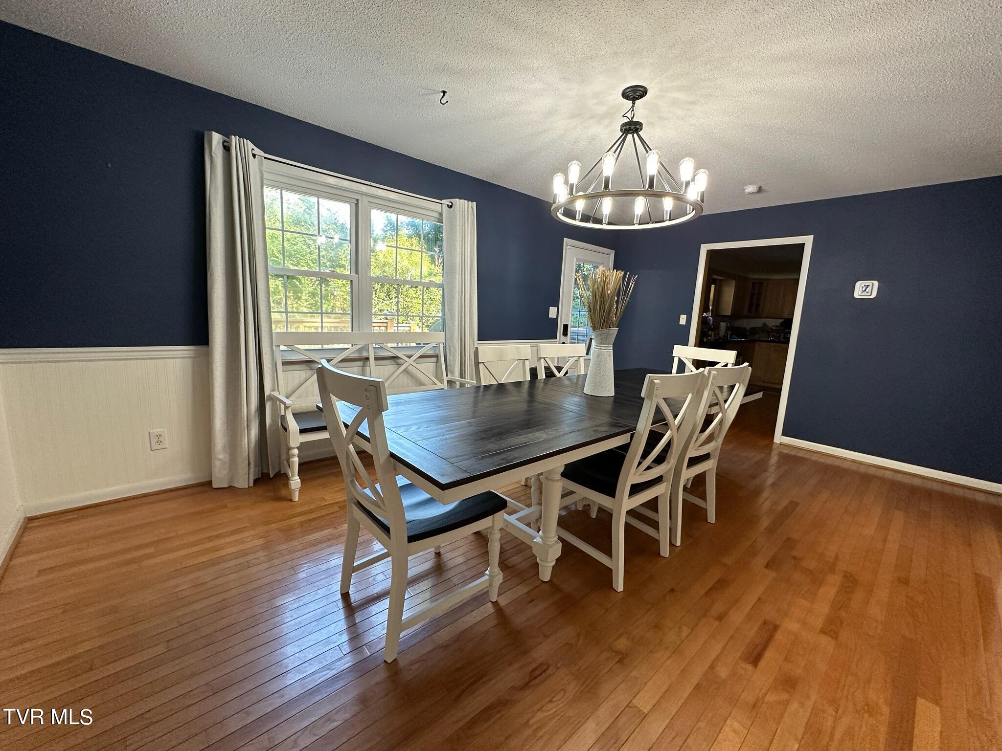 412 Rovan Drive Johnson City, TN 37601 - Photo 33 of 63 412 rovan dining
