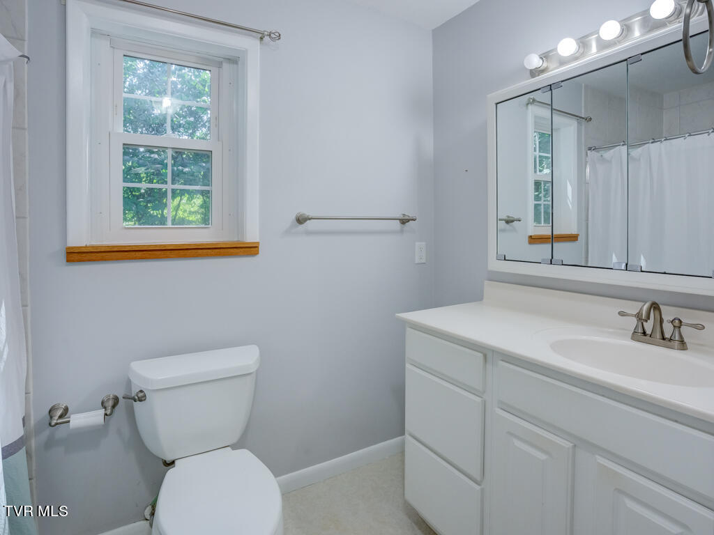 412 Rovan Drive Johnson City, TN 37601 - Photo 46 of 63 412 Rovan Dr MLS042