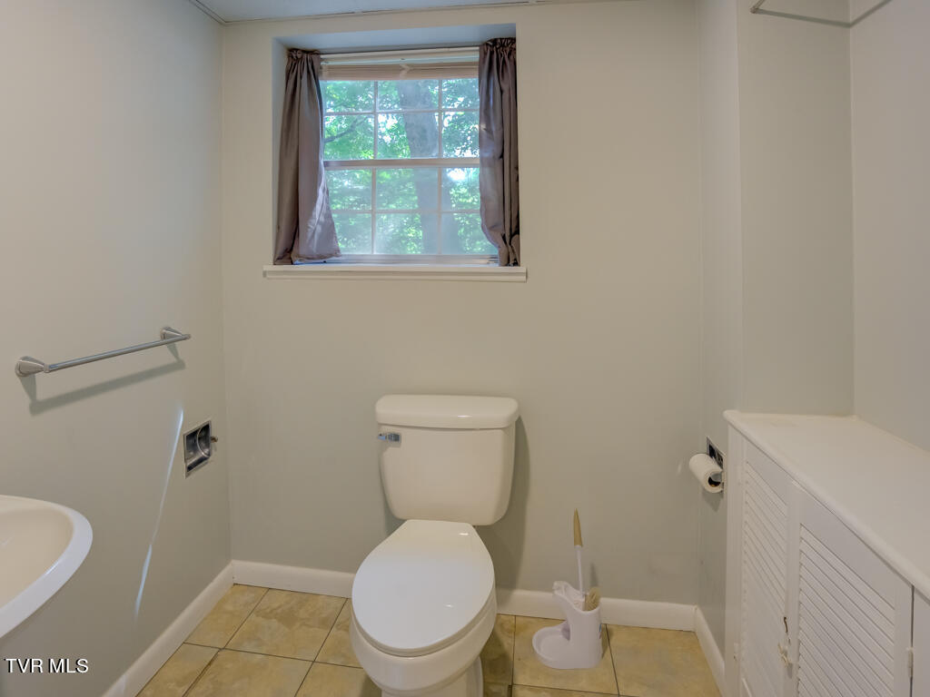 412 Rovan Drive Johnson City, TN 37601 - Photo 62 of 63 412 Rovan Dr MLS058