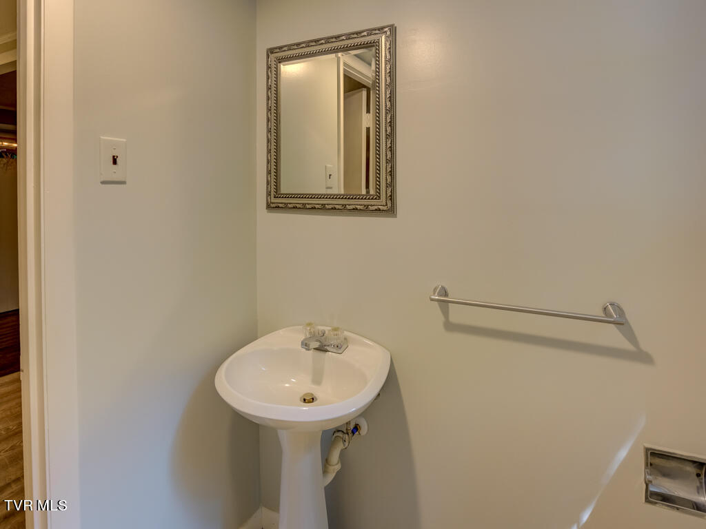 412 Rovan Drive Johnson City, TN 37601 - Photo 63 of 63 412 Rovan Dr MLS059