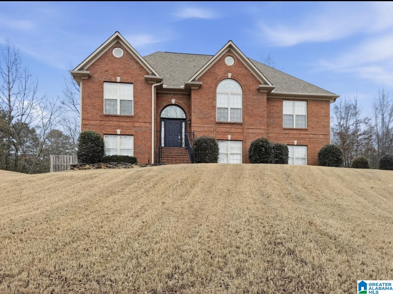 215 Ridgefield Drive Odenville, AL 35120 - Photo 1 of 17