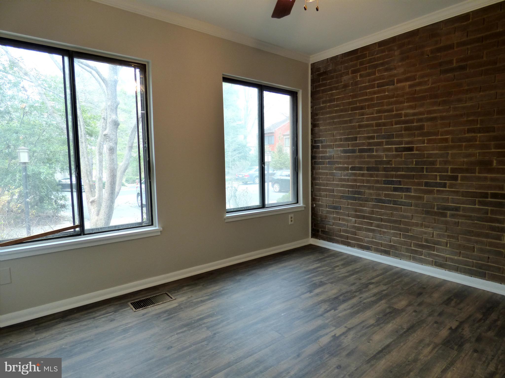 11549 Hearthstone Court Reston, VA 20191 - Photo 11 of 35