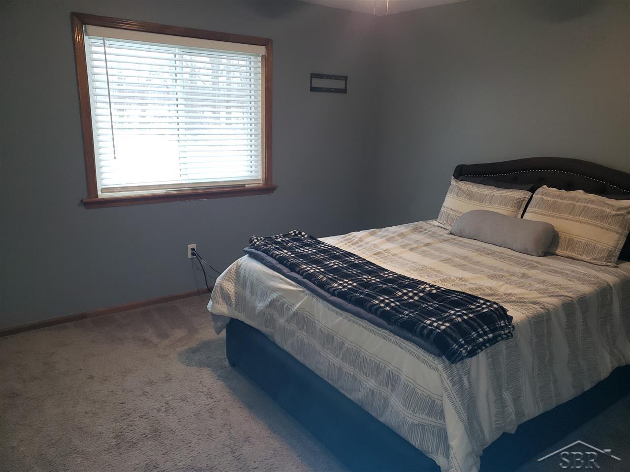 7370 North Nichols Road Flushing, MI 48433 - Photo 10 of 19 50031678-9.JPG