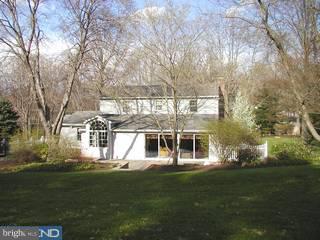 934 Newtown Road Villanova, PA 19085 - Photo 6 of 6