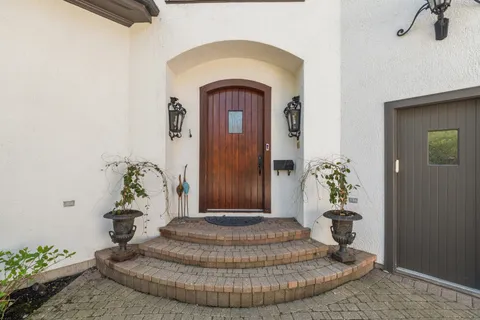 $3,175,000 | 697 Bluff Road, Lake Bluff, IL 60044