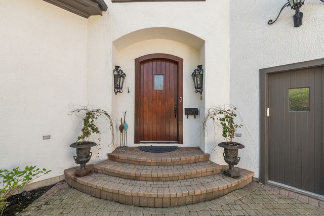 $3,175,000 | 697 Bluff Road, Lake Bluff, IL 60044