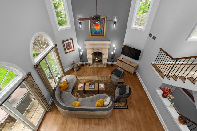 $3,175,000 | 697 Bluff Road, Lake Bluff, IL 60044