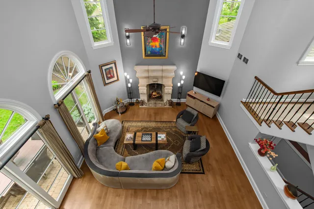 $3,175,000 | 697 Bluff Road, Lake Bluff, IL 60044