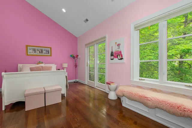 $3,175,000 | 697 Bluff Road, Lake Bluff, IL 60044