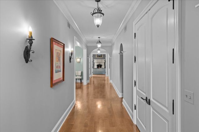 $3,175,000 | 697 Bluff Road, Lake Bluff, IL 60044