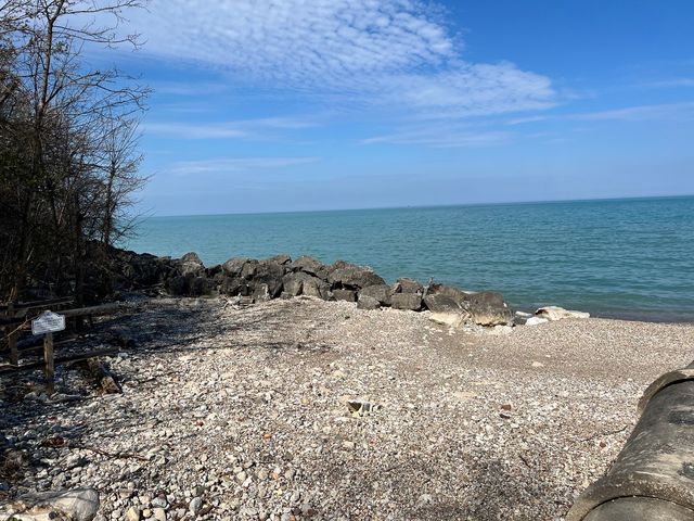 $3,175,000 | 697 Bluff Road, Lake Bluff, IL 60044
