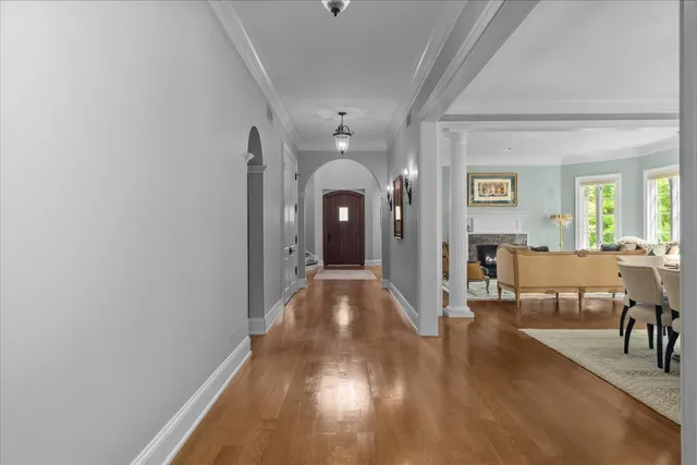 $3,175,000 | 697 Bluff Road, Lake Bluff, IL 60044