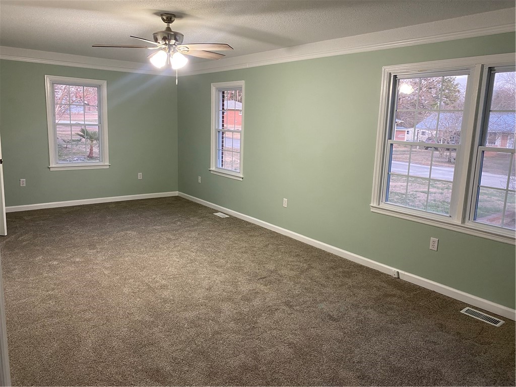 101 Jones Circle Iva, SC 29655 - Photo 12 of 17 Master