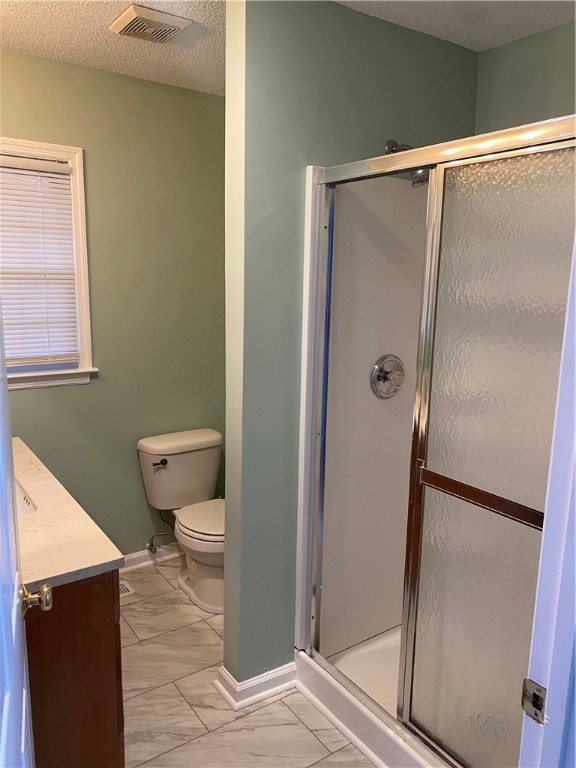 101 Jones Circle Iva, SC 29655 - Photo 14 of 17 Bathroom