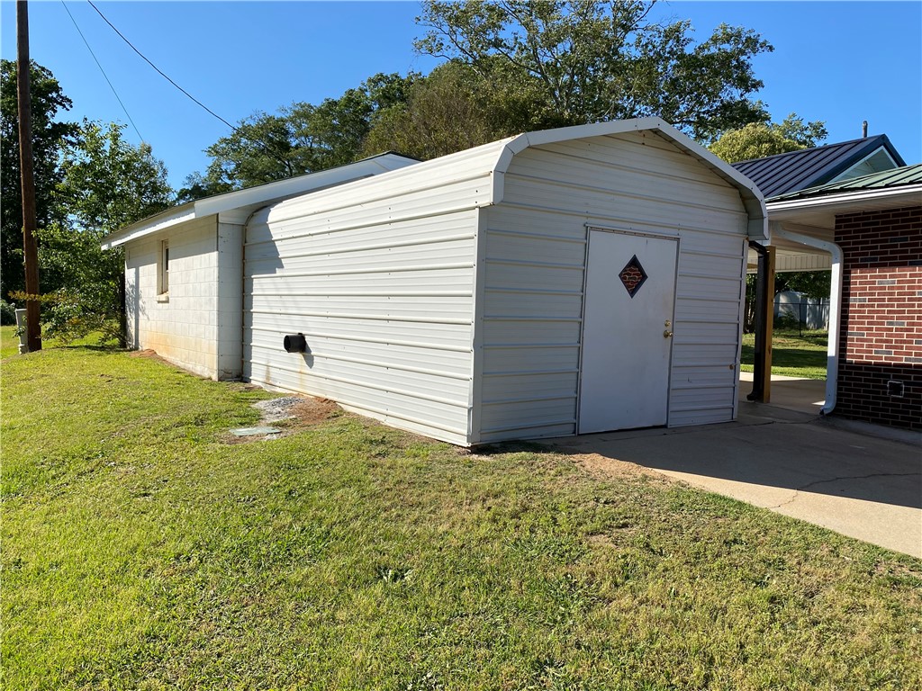 101 Jones Circle Iva, SC 29655 - Photo 17 of 17