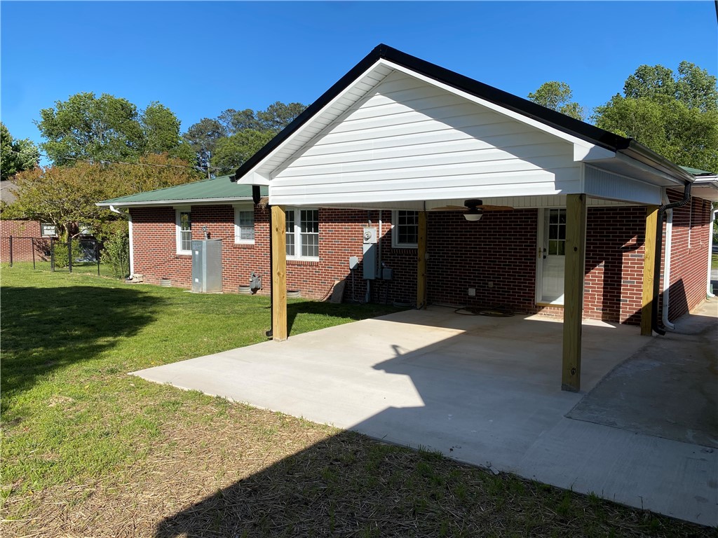 101 Jones Circle Iva, SC 29655 - Photo 4 of 17