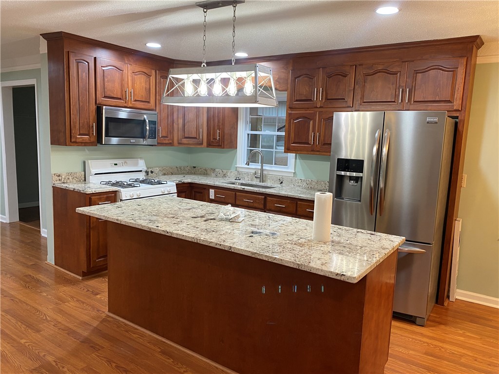 101 Jones Circle Iva, SC 29655 - Photo 6 of 17