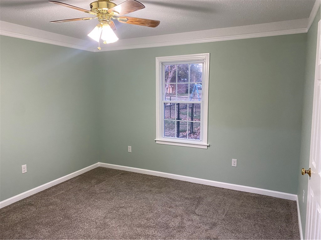 101 Jones Circle Iva, SC 29655 - Photo 10 of 17 Bedroom 2