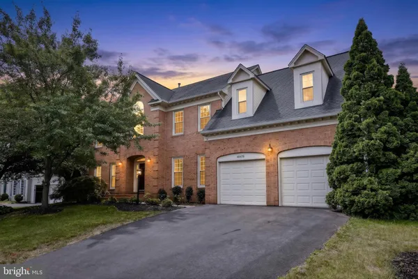 $1,150,000 | 43478 Golden Meadow Circle, Ashburn, VA 20147