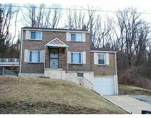 8002 Lincoln Road Penn Hills, PA 15147 - Photo 1 of 7 Exterior Front.