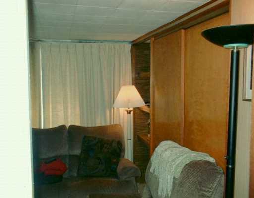 8002 Lincoln Road Penn Hills, PA 15147 - Photo 3 of 7 Den/Family/Great Room.