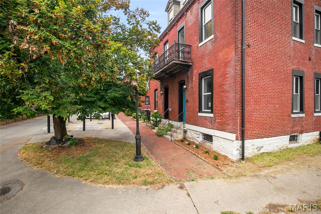 815 Rutger Street, Unit FRONT St. Louis, MO 63104 - Photo 3 of 24