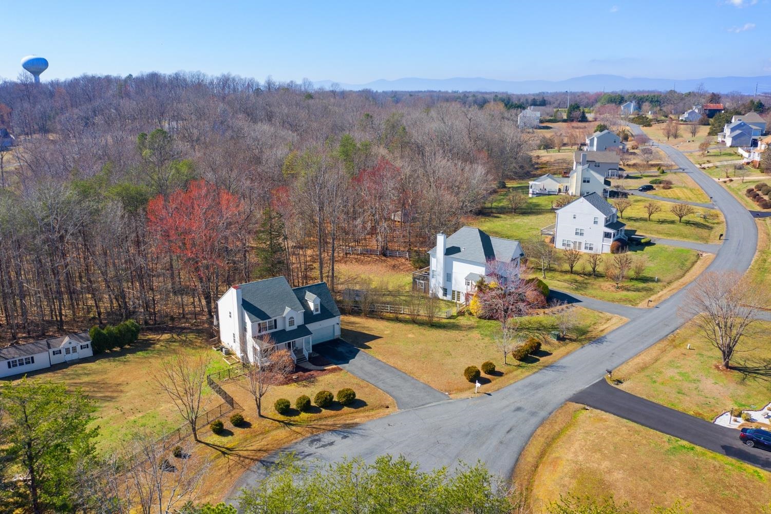 318 Oak View Road Barboursville, VA 22923 - Photo 3 of 39 Gallery Image 3