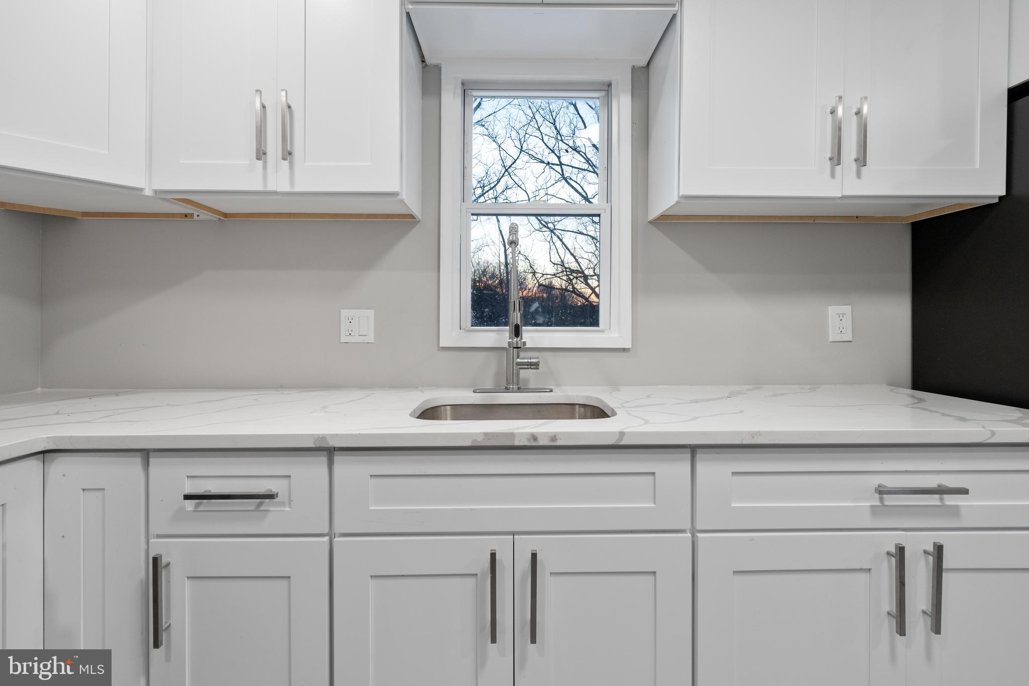 132 5th Street Slatington, PA 18080 - Photo 5 of 29