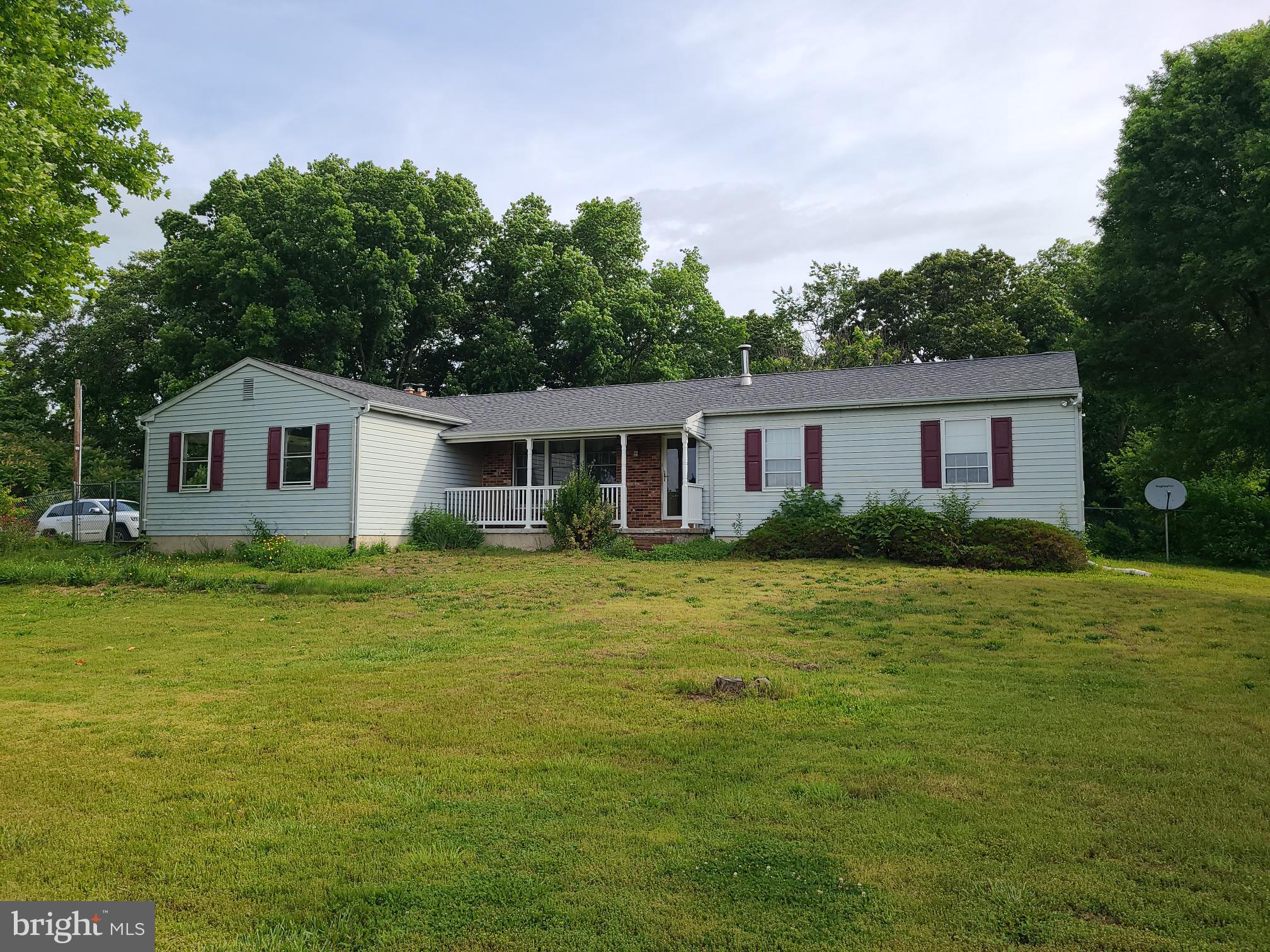 281 Lincoln Road Pilesgrove, NJ 08098 - Photo 2 of 29 Gallery Image 2