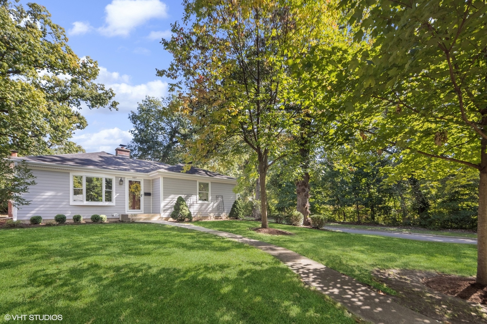 Restricted Address, Glen Ellyn, IL 60137 Compass