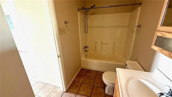 $2,200 | 3212 Danneel Street, New Orleans, LA 70115