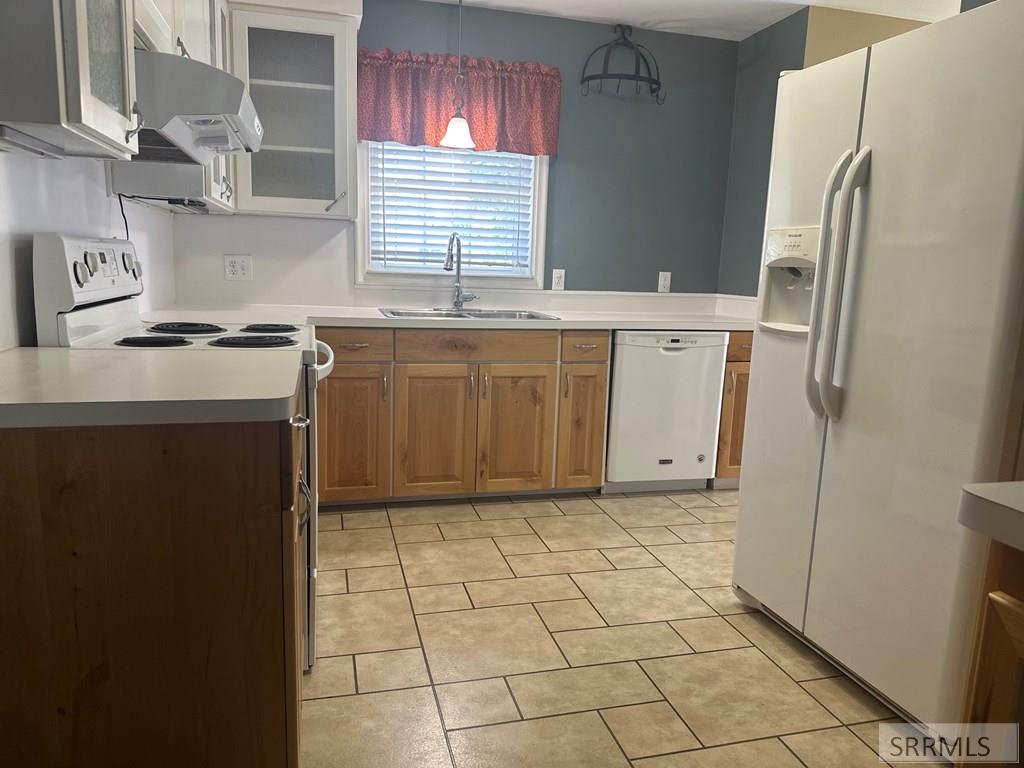 782 Reed Avenue Idaho Falls, ID 83402 - Photo 2 of 19