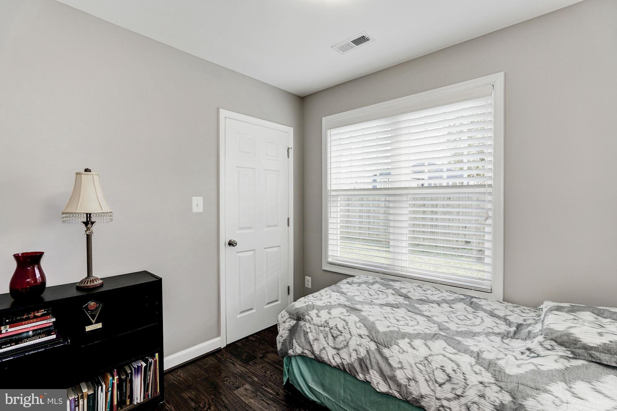 2913 Chain Bridge Road Oakton, VA 22124 - Photo 19 of 30 Bedroom