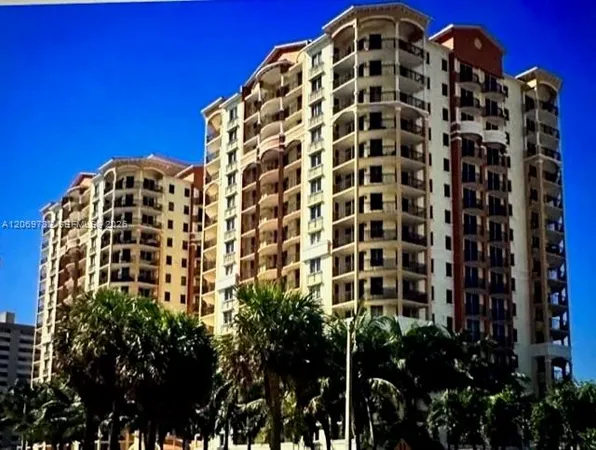 $549,000 | 2011 North Ocean Boulevard, Unit 602, Fort Lauderdale, FL 33305