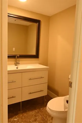 $1,700 | 2700 Cove Cay Drive, Unit 2D, Clearwater, FL 33760