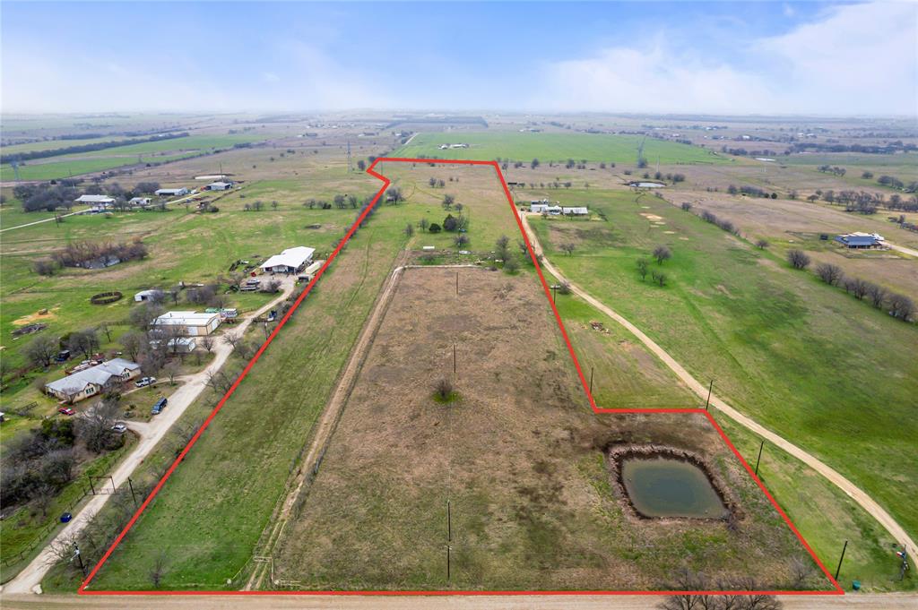 2209 County Road 332 Era, TX 76238 - Photo 2 of 6