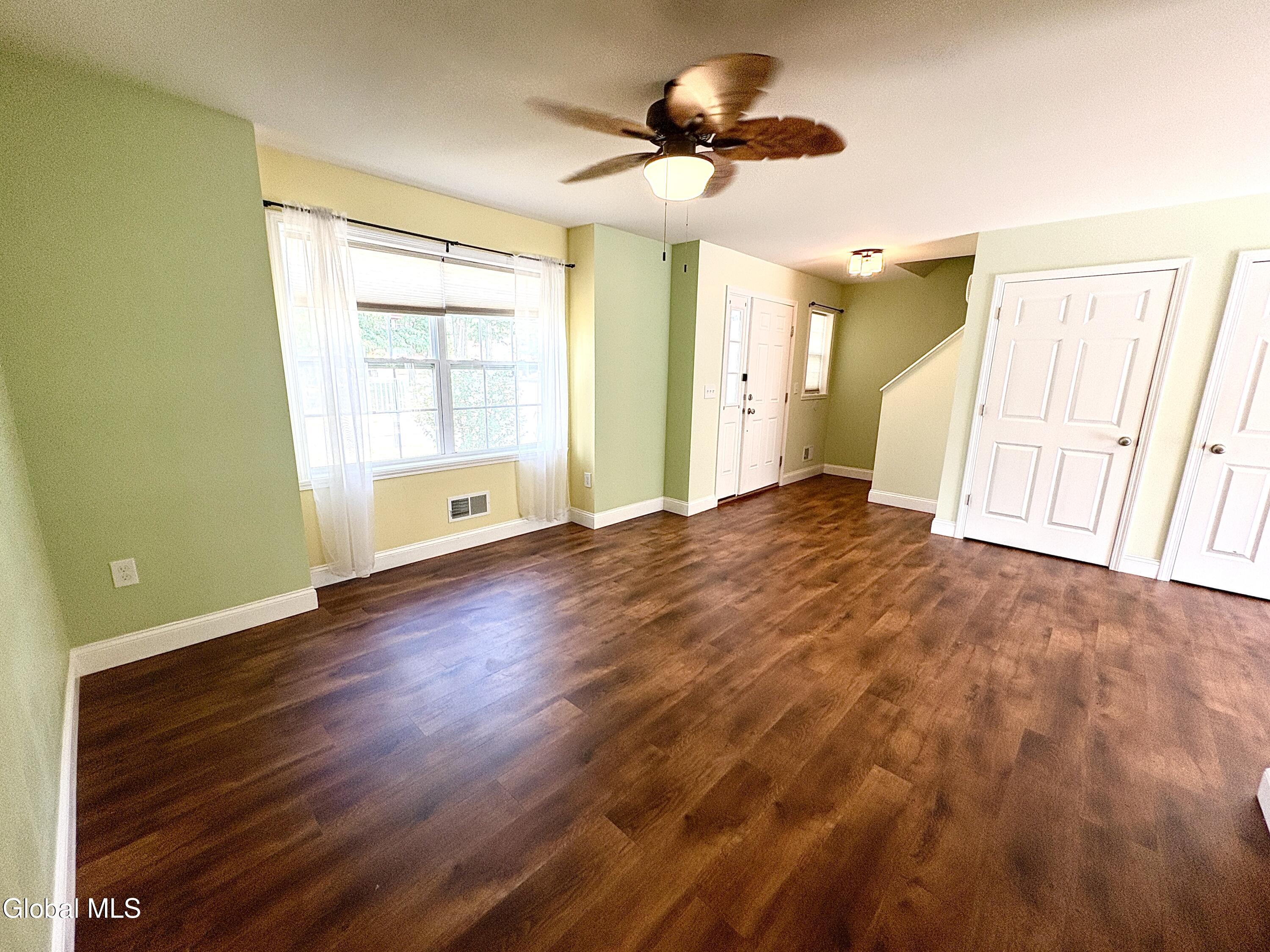 2820 Olean Street Schenectady, NY 12306 - Photo 4 of 22 IMG_6494