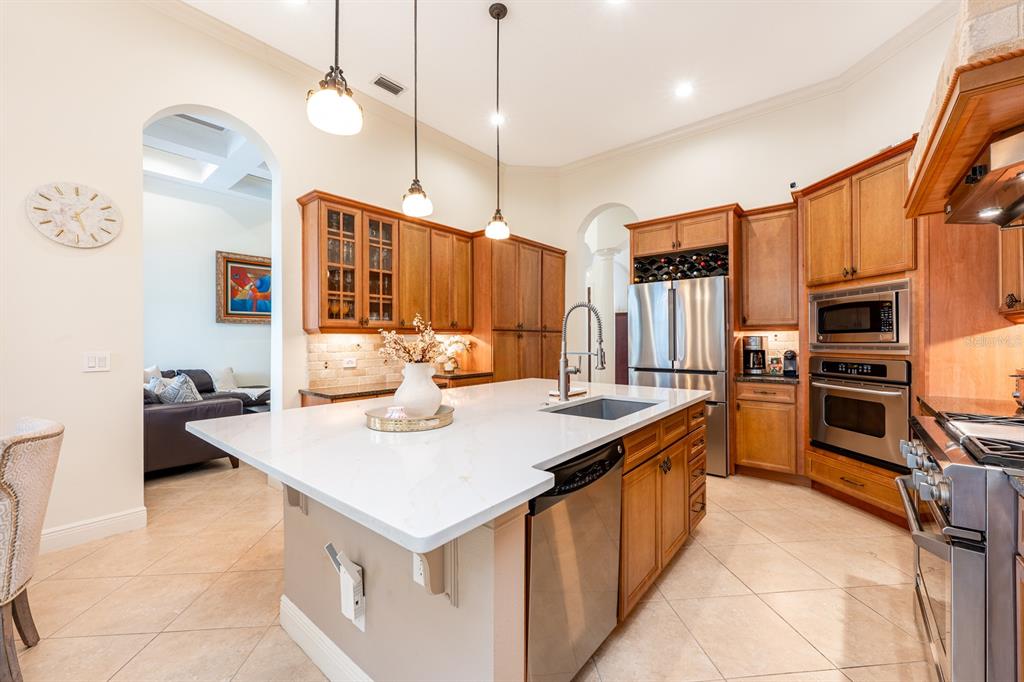9155 Panzani Place Windermere, FL 34786 - Photo 7 of 50