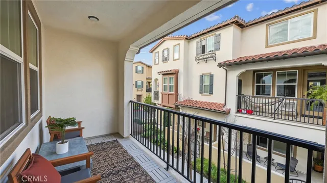 $1,039,999 | 10548 Acorn Place, Los Alamitos, CA 90720