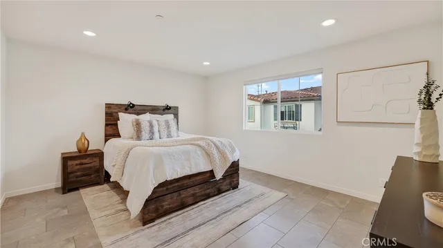 $1,039,999 | 10548 Acorn Place, Los Alamitos, CA 90720